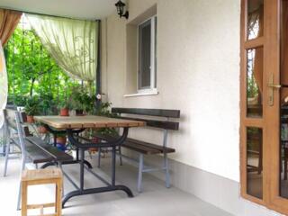 ЦЕНТР 2 эт. ДОМ 210м2 (набережная)