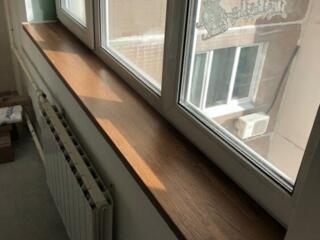 Подоконники из натурального дерева любой формы и сложности.