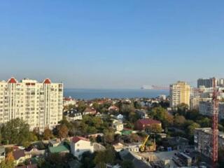 Продам студию в новом жилом комплексе бизнес класса на 7 ст. Б. ...