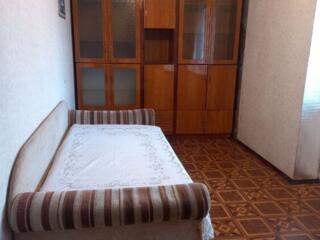 Продам 2-комнатную квартиру на Ицхака Рабина.