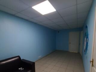 Продам фасадное помещение в самом центре города, ул. Еврейская