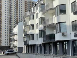 Продам фасадное помещение в новом доме в жк Ventum