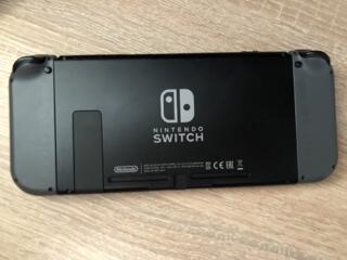 Продам Nintendo switch