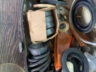 Продам запчасти к москвичу