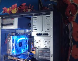 i7 4770k(8 потоков по 3.9Ггц)/16Gb/RX 570 8Gb/SSD 250Gb/HDD 250Gb/550W