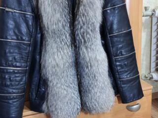 Продам женскую куртку Louis Vuitton из натуральной кожи с мехом