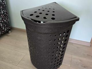Продам корзину для белья недорого
