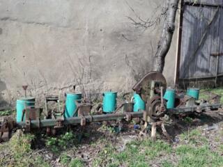 Продам сеялку СПЧ-6.