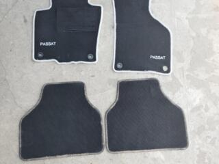 Продам тканевые коврики для Пассат б6/б7.