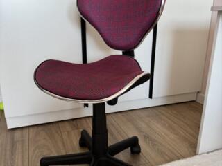 Продам стул