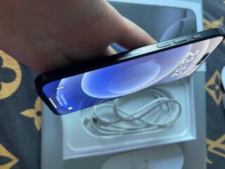 Продам реплику айфона 16 про Макс