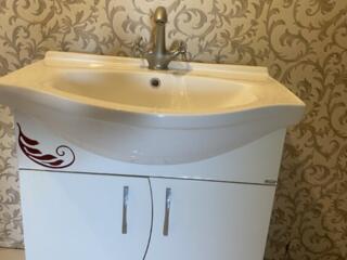 Умывальник с тумбой б/у