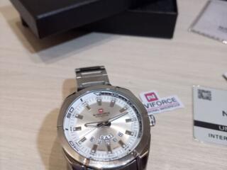 Продам Классные часы на подарок