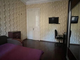 3х к Бунина/Ришельевская. Дворовой флигель.