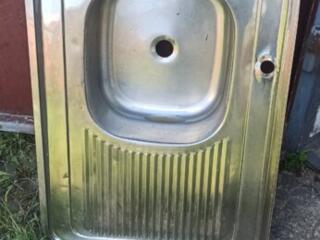 Продам мойку на кухню