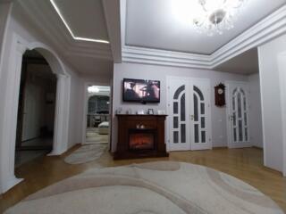 Riscanovca, Circ, apartament confortabil cu 3 odai! Bloc nou, reparatie