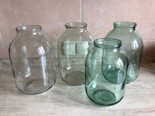 Продам стеклянные банки 3л, 0,7л, 0,5л