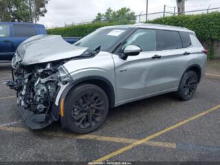 Едет на разбор Mitsubishi outlander 2023 hybrid
