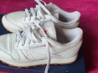 Кроссовки женские Reebok