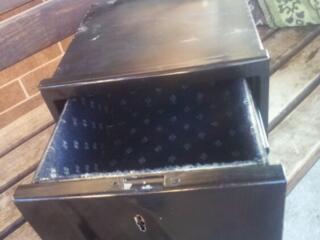 Продам сейф