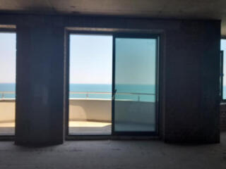 2-комн. квартира с террасой в ЖК Юбилейный, Французский бульвар