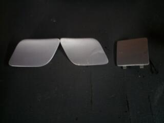 Заглушки на передний бампер Mercedes CLS банан 2006