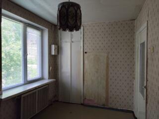 Продается 2-комнатная квартира в Центре(Монарх) 5/5 под ремонт