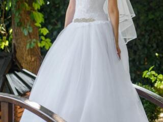 Продам свадебное платье