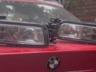 Продам фары Mazda 626 1991