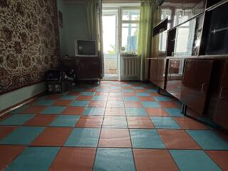 2 комнатная квартира Кировский (Север), 4/5, 46 кв. м, не угловая