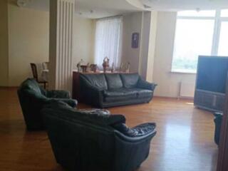 35157. Продаётся квартира с ремонтом, заходи и ...