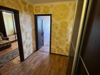 Кишиневская 2-х комнатная квартира. Вся мебель остаётся