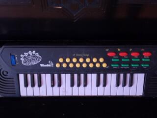 Электронное пиано