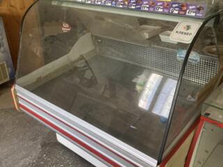 Продаются холодильные витрины, морозильные лари