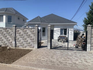 Продам новый дом в Лесках (ТЦ "Ривьера")