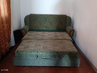 Диван софа в 3 сложения. В хорошем состоянии.