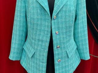 Предлагаем Вам услуги в разработке и создания бренда для дизайнеров