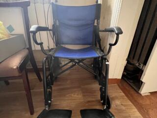 Инвалидное кресло/ Scaun pentru persoane cu dizabilitate