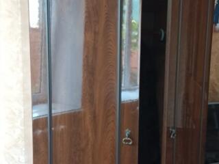 Продам шкаф с антресолью