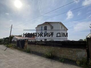 Здається в оренду будинок на Осокорках в 5 хвилинах ходьби від ...