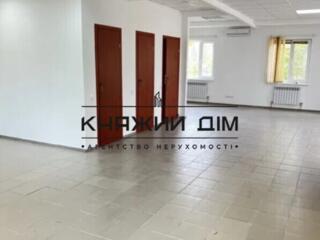 ЕЗ КОМІСІЇ. Гарний офіс 144 кв.м. у бізнес-центрі Межигірський м. ...