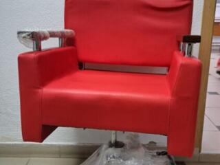 Продам парикмахерский стул