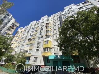 Apartament cu 4 camere, sect. Centru Vă propunem spre vânzare ...