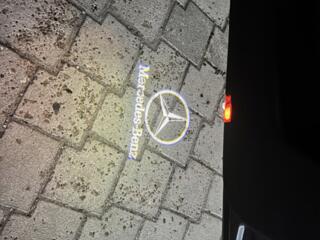 Продам пару Проекторов с логотипом Mercedes