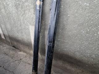 Продам накладки на пороги Мерседес w210