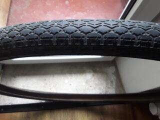 2 покрышки для велосипеда 622 мм. и 533 мм, в хорошем состоянии