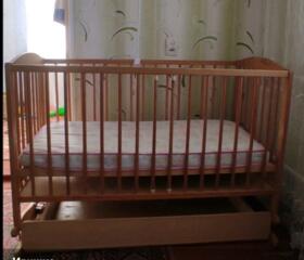 Продам кроватку