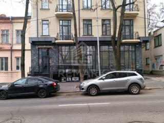 Chirie spațiu comercial pe str. M. Eminescu intersecție cu Ștefan ...