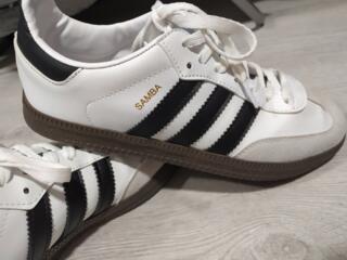 Новые кроссовки Adidas Samba