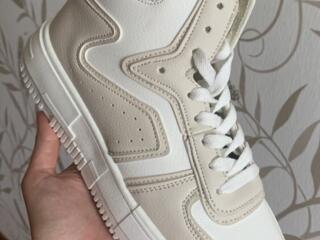 Новые качественные кроссовки фирмы Fisherfield, 36 размер